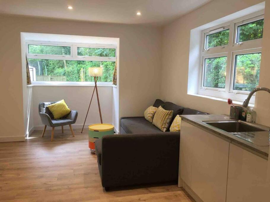 Bright And Spacious Annex Near Lymington With Private Garden Екстериор снимка