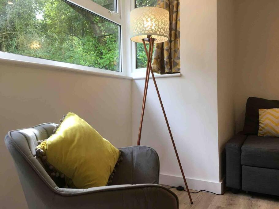 Bright And Spacious Annex Near Lymington With Private Garden Екстериор снимка